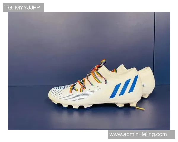 选择合适的足球鞋宽度避免太窄带来的不适与伤害